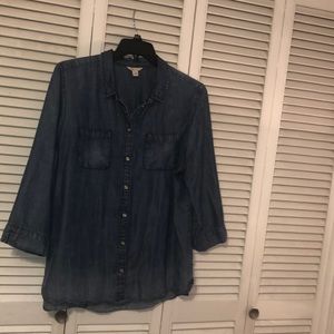 Women’s Button Down Shirt